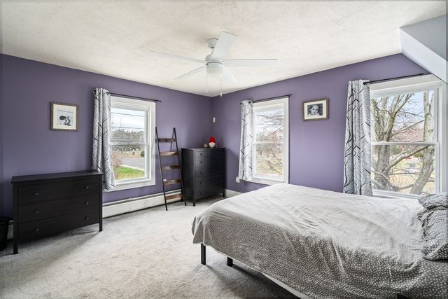 52 Williston Ave, Easthampton, MA 01027