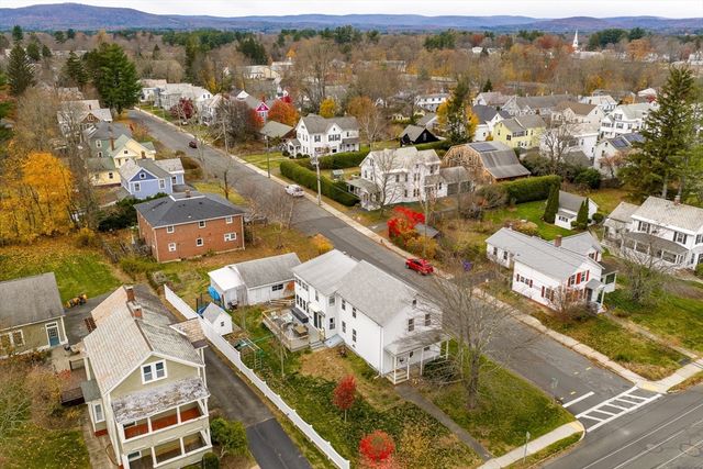 52 Williston Ave, Easthampton, MA 01027