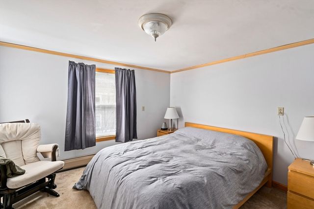 52 Williston Ave, Easthampton, MA 01027