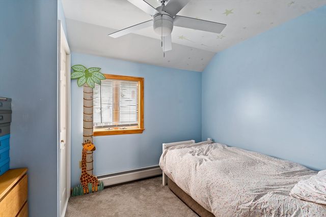 52 Williston Ave, Easthampton, MA 01027