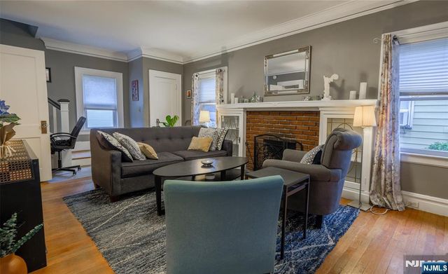 383 Park Avenue, Rutherford, NJ 07070