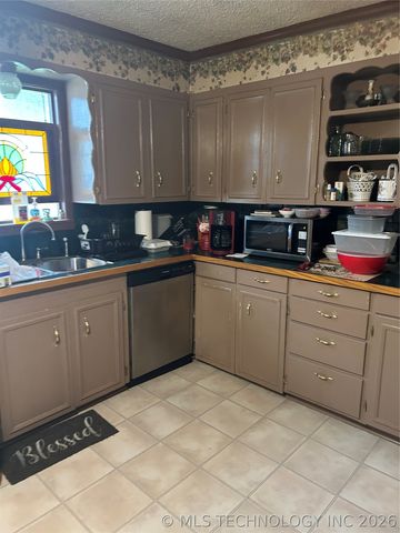 223 Robinson, Durant, OK 74701