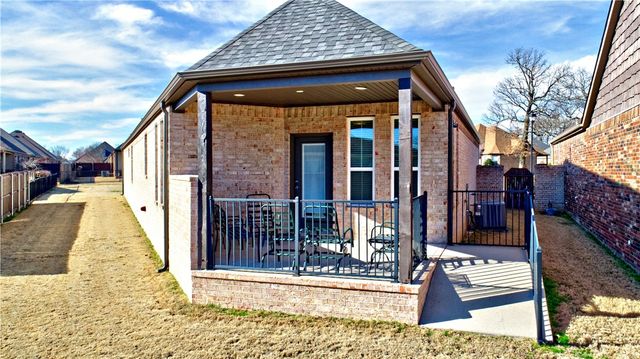 5753 Staro Lane, Springdale, AR 72762