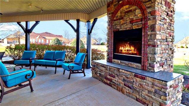 5753 Staro Lane, Springdale, AR 72762