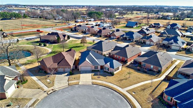 5753 Staro Lane, Springdale, AR 72762