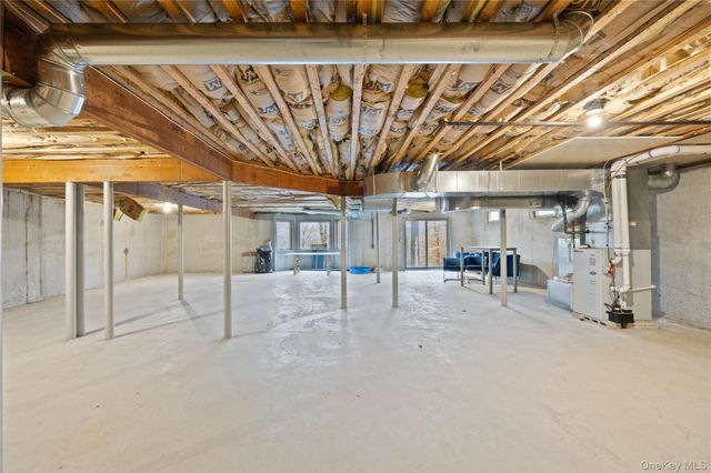 16 S De Baun Avenue, Airmont, NY 10901