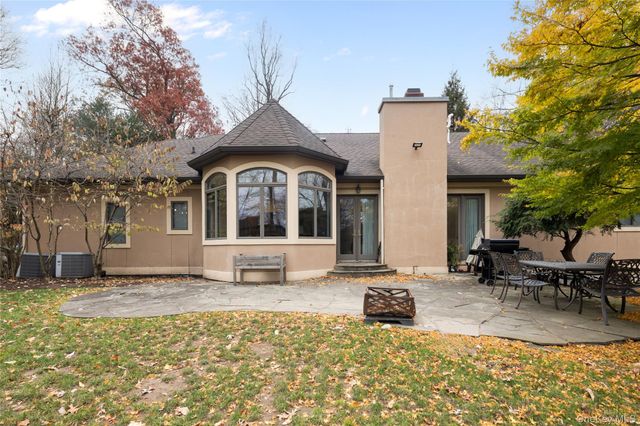 16 S De Baun Avenue, Airmont, NY 10901