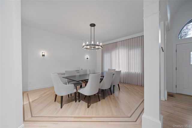 16 S De Baun Avenue, Airmont, NY 10901