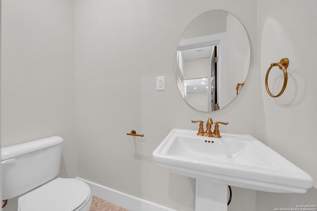 4130 Moana, San Antonio, TX 78218