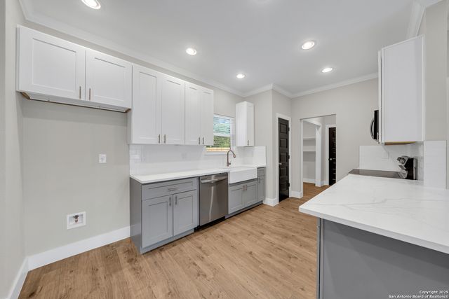 4130 Moana, San Antonio, TX 78218