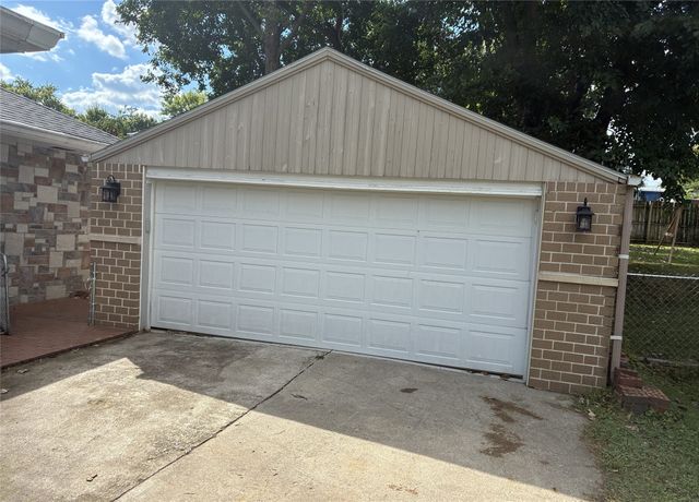 4106 53rd Street, Des Moines, IA 50310