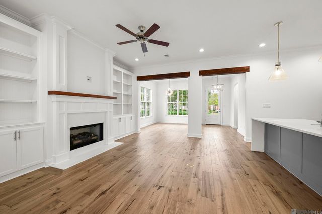 1222 Americana Blvd, Zachary, LA 70791