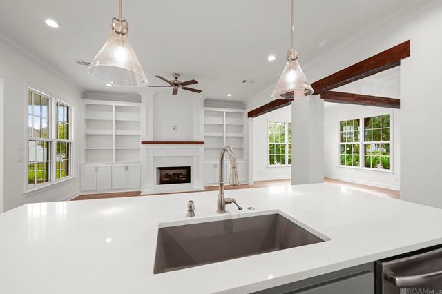 1222 Americana Blvd, Zachary, LA 70791