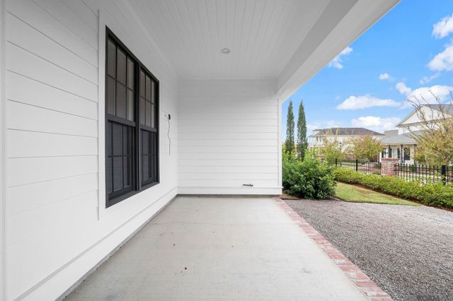 1222 Americana Blvd, Zachary, LA 70791