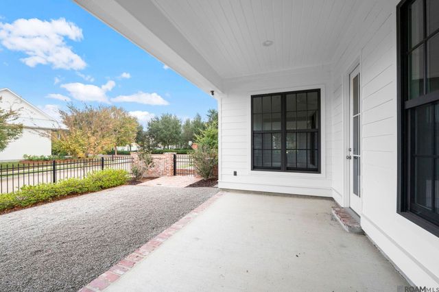 1222 Americana Blvd, Zachary, LA 70791