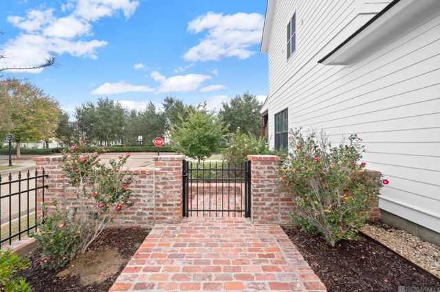 1222 Americana Blvd, Zachary, LA 70791