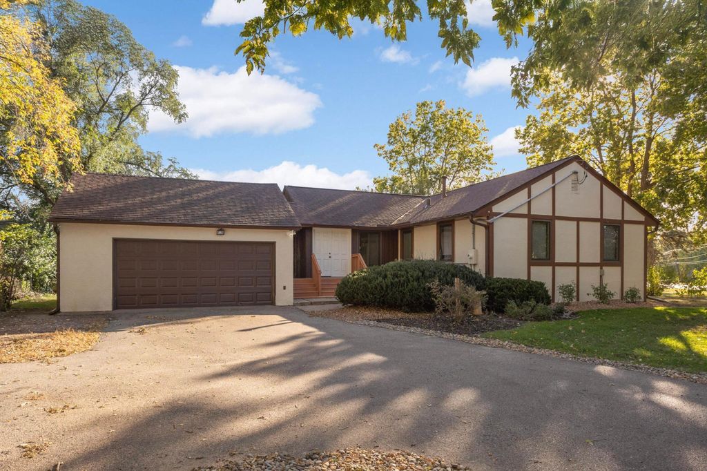 1111 E Old Shakopee Road, Bloomington, MN 55420
