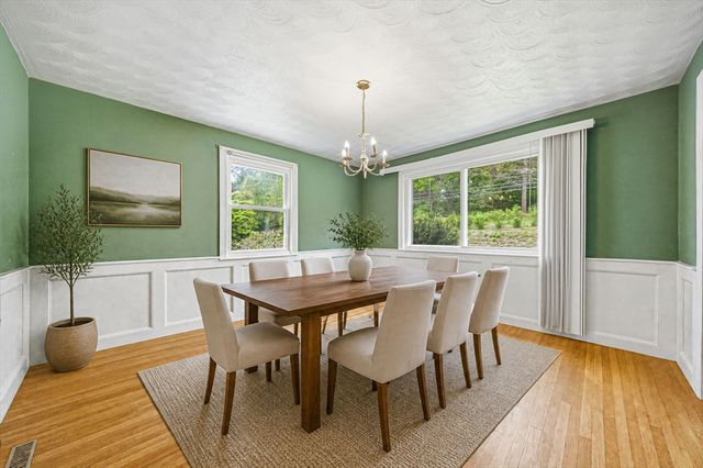 146 Acton Road, Chelmsford, MA 01824