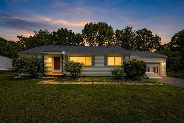 146 Acton Road, Chelmsford, MA 01824