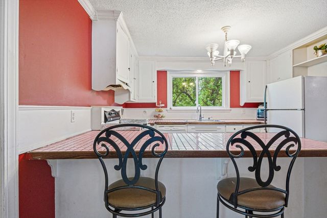 146 Acton Road, Chelmsford, MA 01824