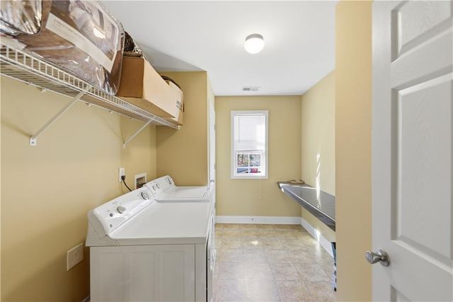 316 Caledonian Circle, Dallas, GA 30132