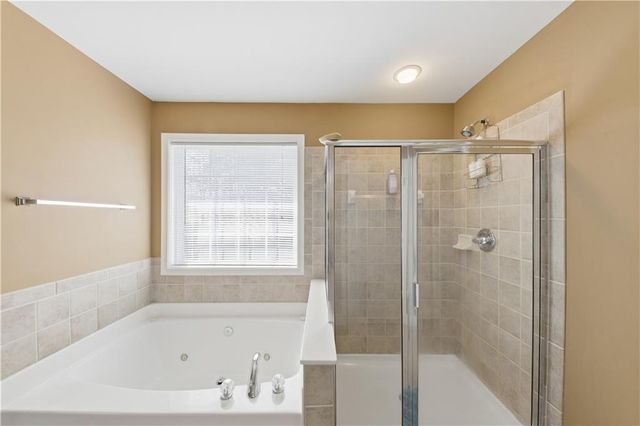 316 Caledonian Circle, Dallas, GA 30132