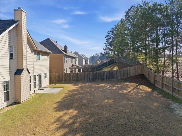 316 Caledonian Circle, Dallas, GA 30132
