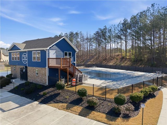 316 Caledonian Circle, Dallas, GA 30132