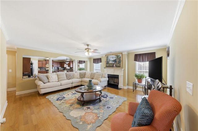 316 Caledonian Circle, Dallas, GA 30132