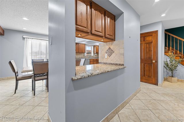 17300 Timothy Drive, Southgate, MI 48195