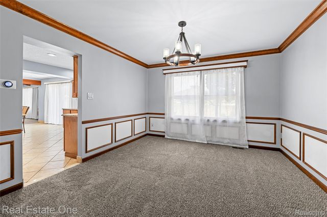 17300 Timothy Drive, Southgate, MI 48195