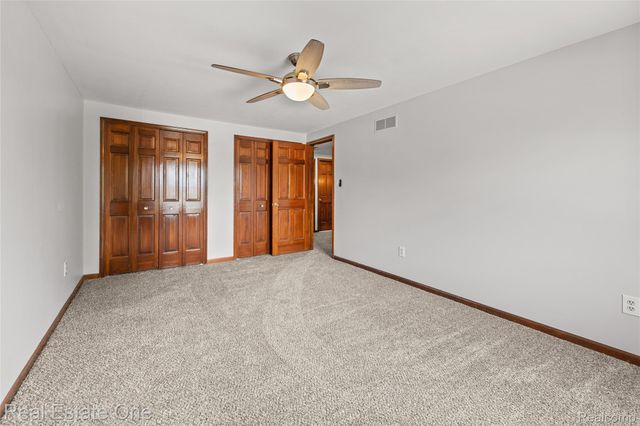 17300 Timothy Drive, Southgate, MI 48195