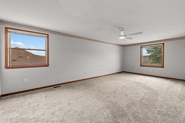 17300 Timothy Drive, Southgate, MI 48195