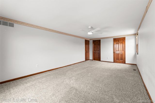 17300 Timothy Drive, Southgate, MI 48195