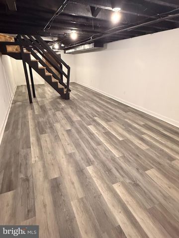 537 OAKLAND AVE, Baltimore, MD 21212