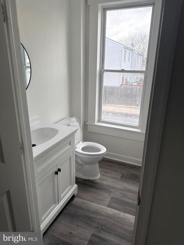 537 OAKLAND AVE, Baltimore, MD 21212