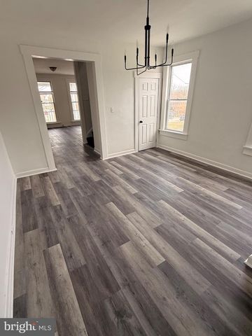 537 OAKLAND AVE, Baltimore, MD 21212