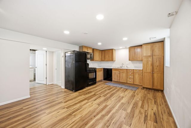 4725 Winnetka Avenue N, New Hope, MN 55428