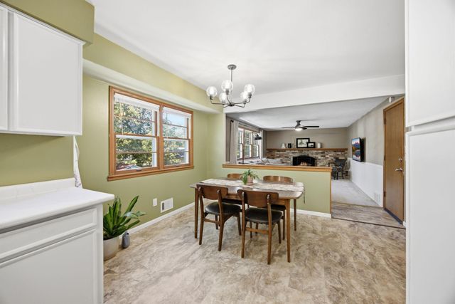 4725 Winnetka Avenue N, New Hope, MN 55428