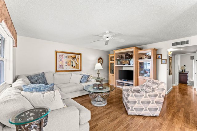 515 Flanders K, Delray Beach, FL 33484