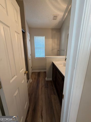 3020 Meadow Glen Pass, Fairburn, GA 30213