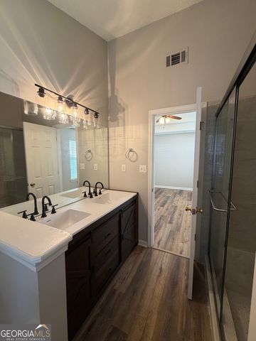 3020 Meadow Glen Pass, Fairburn, GA 30213