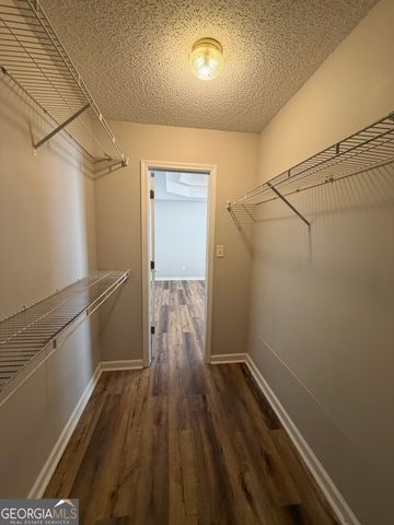 3020 Meadow Glen Pass, Fairburn, GA 30213