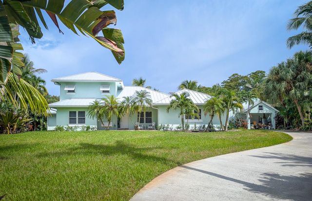 16672 78th Drive N, Palm Beach Gardens, FL 33418