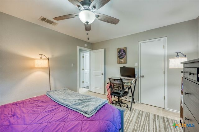 136 Dandelion Loop, Kyle, TX 78640