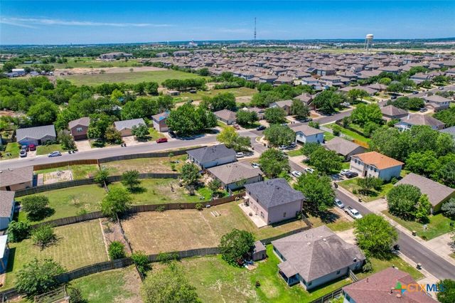 136 Dandelion Loop, Kyle, TX 78640