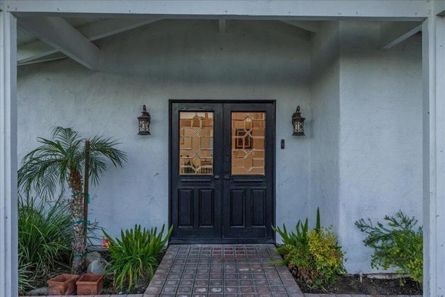 29795 Eagle Point Drive, Canyon Lake, CA 92587