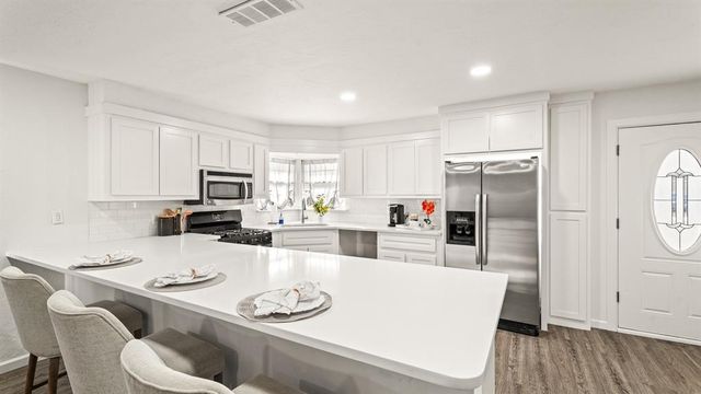 4041 NW 16th Street, Oklahoma City, OK 73107