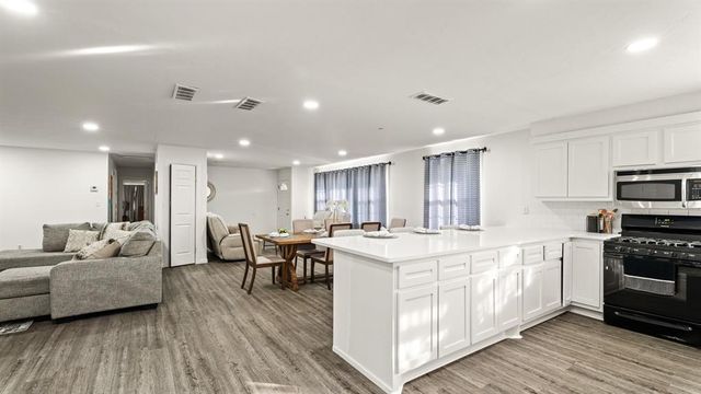 4041 NW 16th Street, Oklahoma City, OK 73107