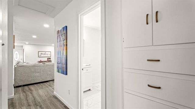 4041 NW 16th Street, Oklahoma City, OK 73107